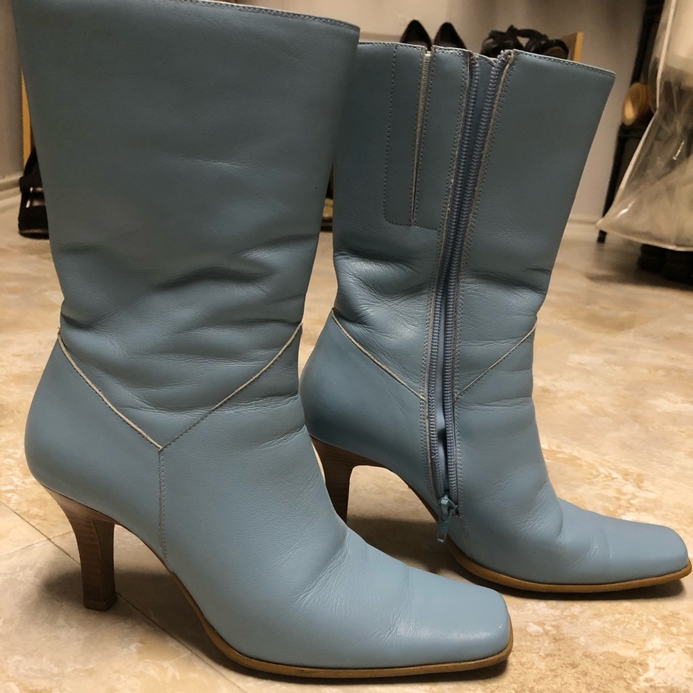 Bruno Valenti baby blue boots (6.5)